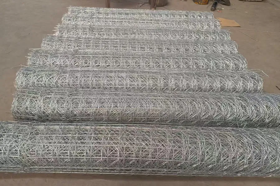 Galvanized Gabion Mesh Rolls, 80 × 100 mm, 2.7 mm Wire