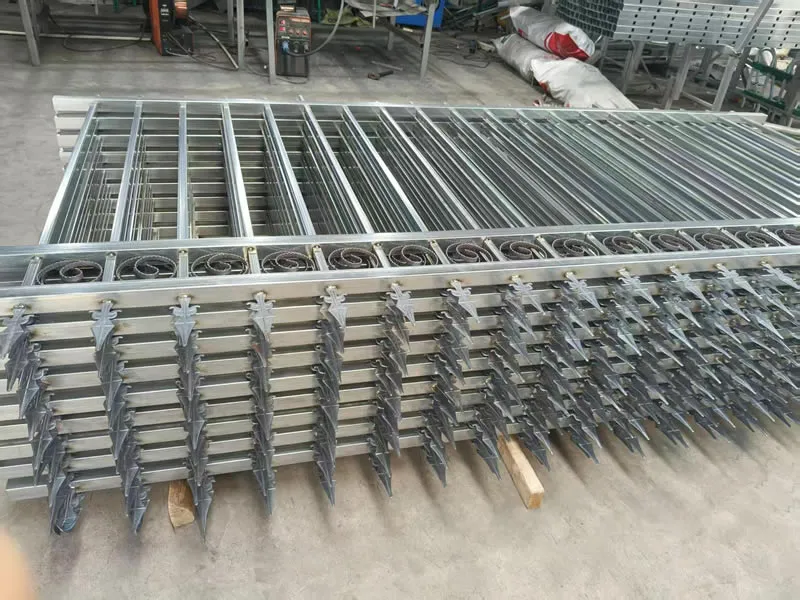 Galvanized ornamental tubular fence panels, custom powder coating